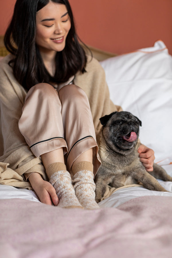 Small Star Cashmere Socks, Linen