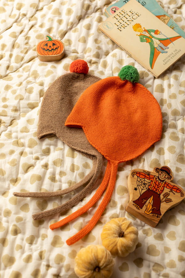 Cashmere Baby Bonnet, Mushroom with Flare Pom