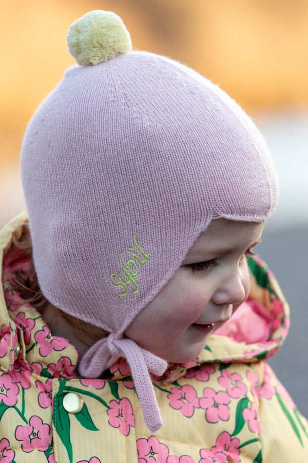 Cashmere Baby Bonnet, Marshmallow with Lemon Pom